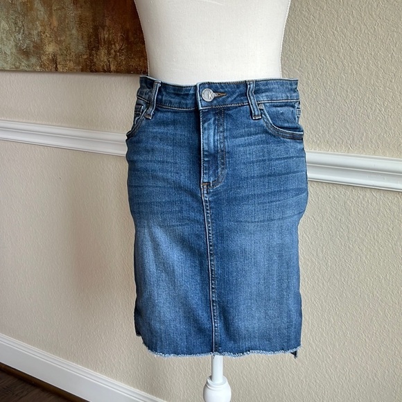 Kut From The Kloth Connie Skirt Size 0 - Picture 1 of 16